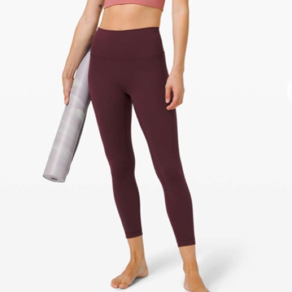Lululemon Wunder under leggings